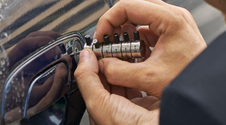 Professional residential roofers in Elton, PA